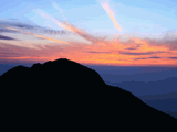 日の出前の爺ヶ岳中峰